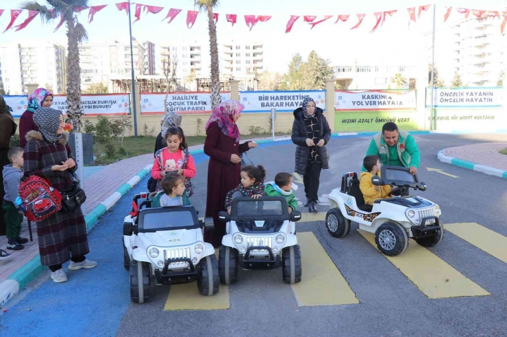 Otizmli Çocuklar Gönüllerince Eğlendi