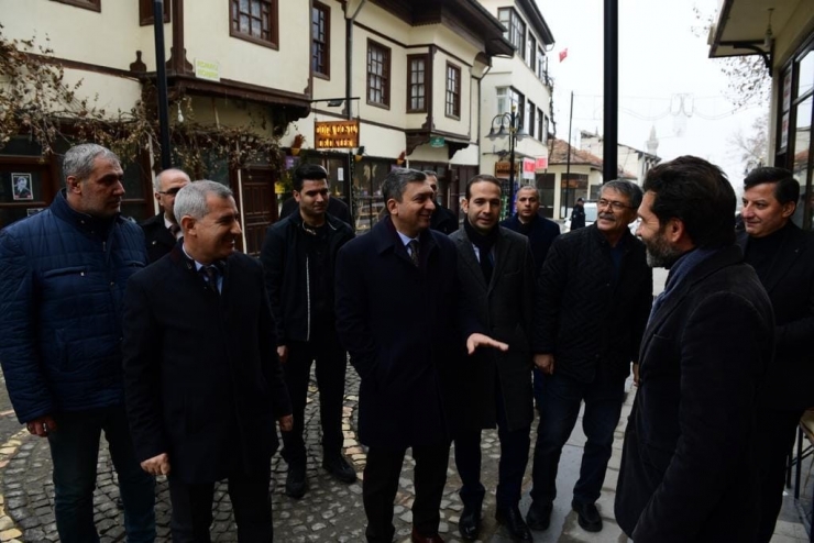 Vali Şahin’den Yeşilyurt’daki Tarih Ve Kültür Hizmetlerine Tam Not