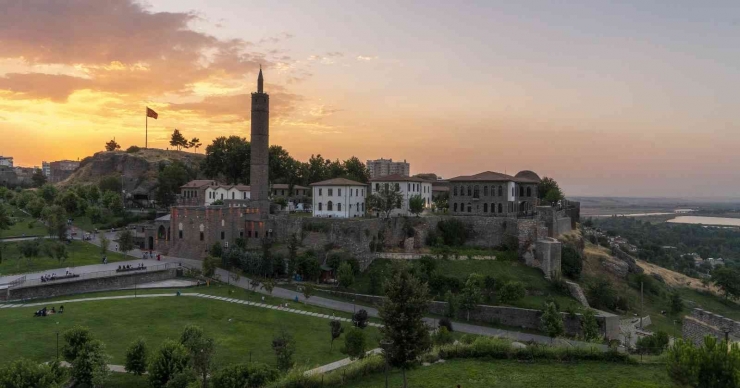 Diyarbakır’da Huzur Ve Güven Ortamı 1 Milyon 70 Bin Konaklama Sağladı