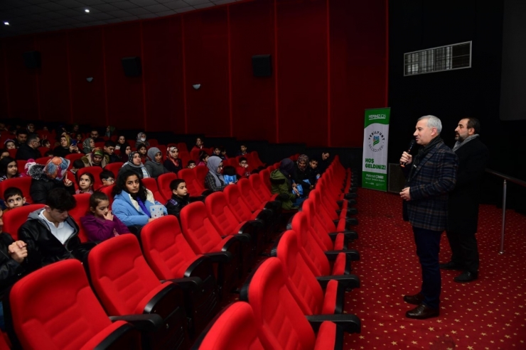 Yeşilyurt’ta Yetim Ve Öksüz Çocuklara Sinema Keyfi