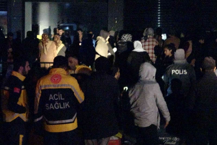 Yoğunluk Olmasın Diye Gece Kampanya Başlattı, Hayatının Şokunu Yaşadı