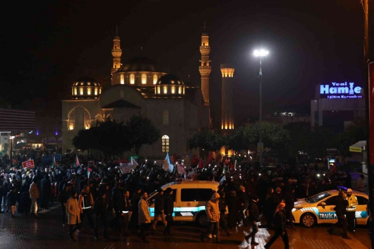 Malatyalılar Kur’an-ı Kerim Yakılmasını Protesto İçin Yürüdü