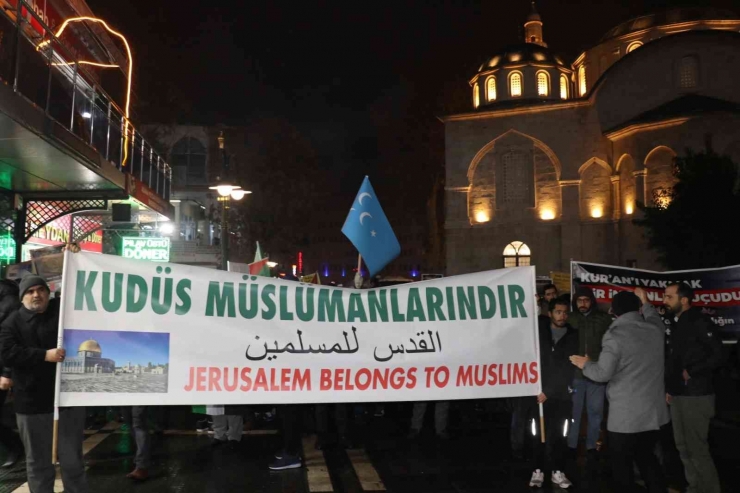 Malatyalılar Kur’an-ı Kerim Yakılmasını Protesto İçin Yürüdü