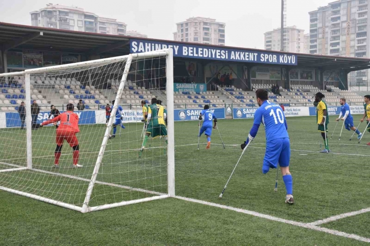 Şahinbey Ampute’den Yürekleri Isıtan Skor