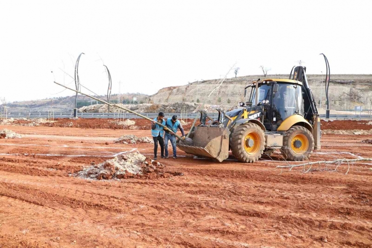 Eğil’de Peyzaj Çalışmaları Başladı