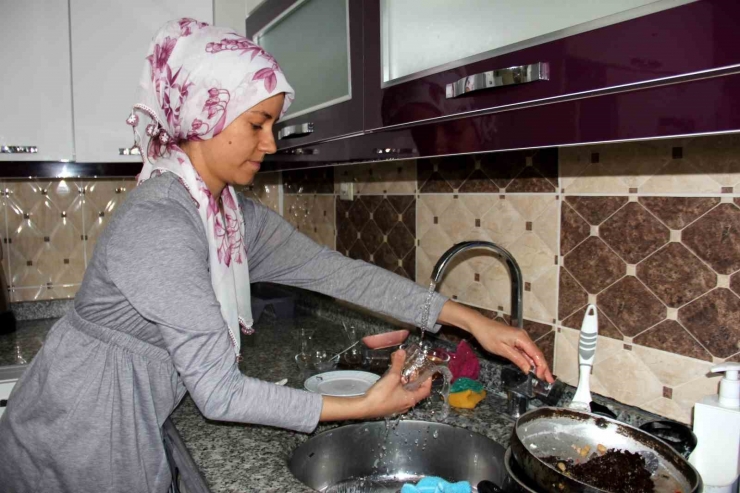 Fransız Turist Çift Köy Hayatını Yaşadı