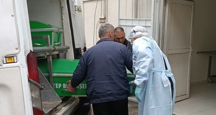Cani Anne Elinden Tuttuğu Kızını Boğarak Öldürmeye Götürmüş