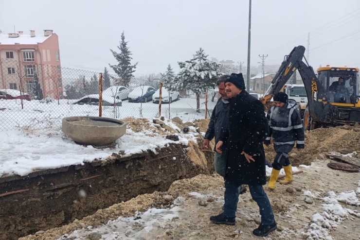 Adıyaman Belediyesi 160 Personel İle Sahada