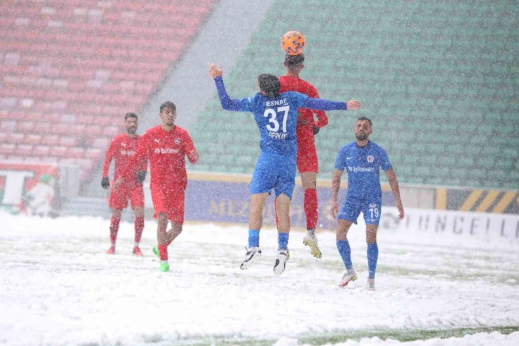 Diyarbekirspor - Fethiyespor: 0 - 0