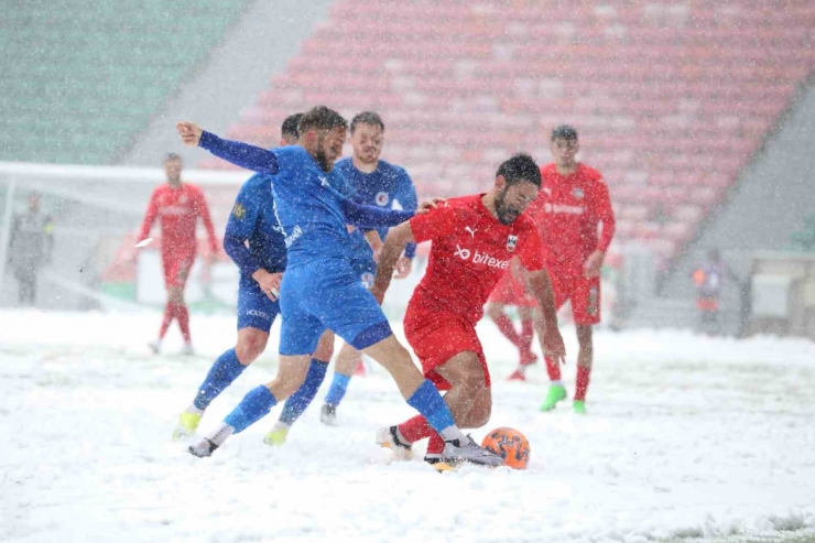 Diyarbekirspor - Fethiyespor: 0 - 0