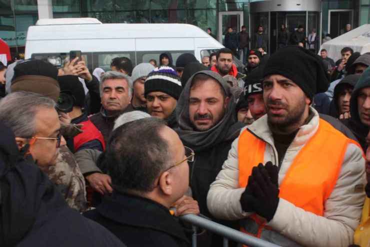 Bakan Bozdağ: “diyarbakır’da 133 Kişi Vefat Etti, 871 Kişi Yaralandı”