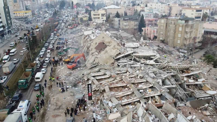 Depremin Vurduğu Adıyaman’da Yıkılan Yapılar Dron İle Görüntülendi