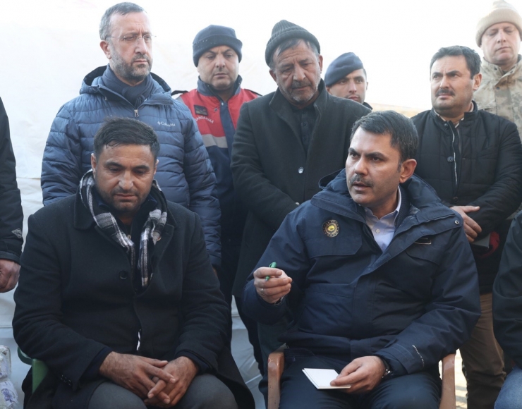 Çevre, Şehircilik Ve İklim Değişikliği Bakanı Kurum: "devlet-millet El Ele İnşallah Bu Afetin Altından Kalkacak"