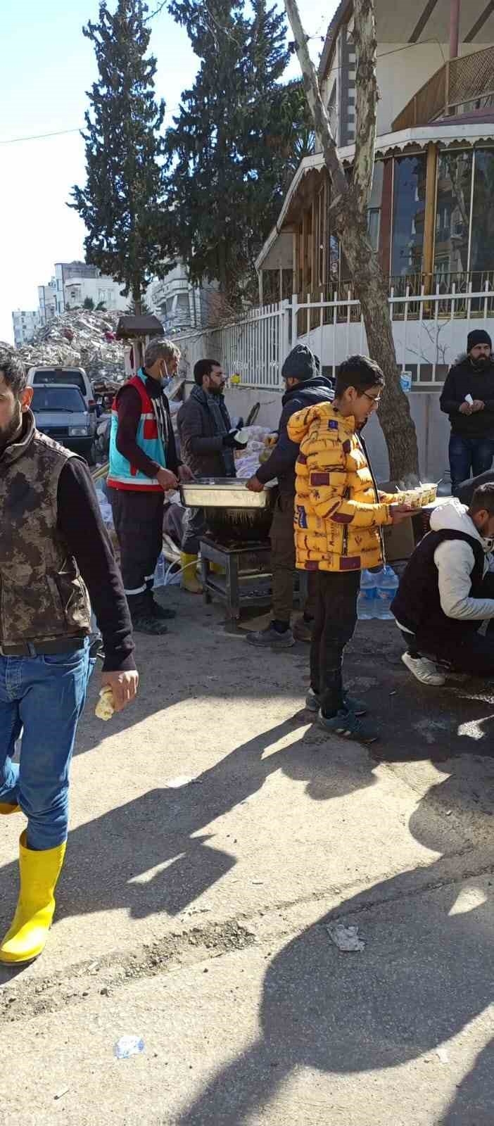 Dicle’den Adıyaman’a Sıcak Yemek Servisi