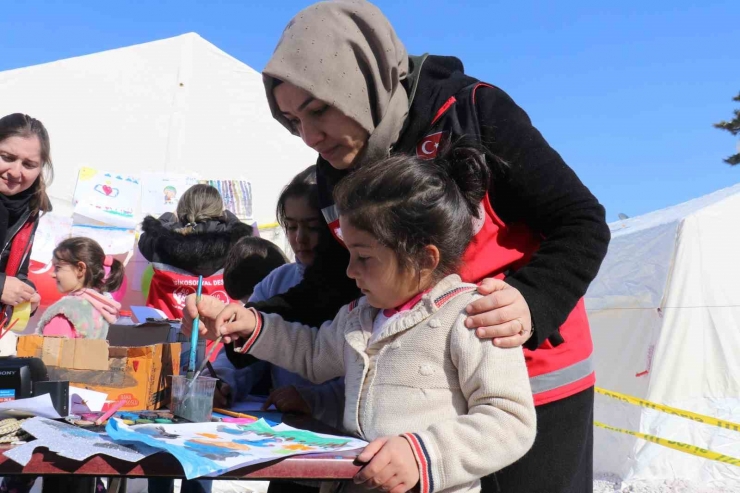 Deprem Bölgesi Malatya’da Çocuklara Psikososyal Destek