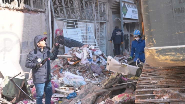 Gaziantep’te 27 Bin 987 Bağımsız Birimin Ağır Hasarlı Ve Yıkık Olduğu Tespit Edildi