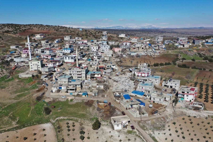 Şehitkamil’deki Ağır Hasarlı Yapıların Yıkımına Başlandı