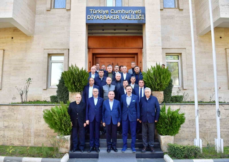 İş Dünyası Temsilcileri Diyarbakır’da