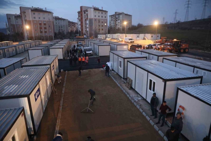 Gölbaşı’nda Depremzedeler Konteyner Kente Taşınıyor