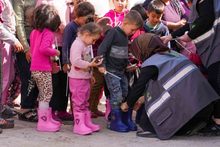 Şehitkamil’de Depremzedelerin İhtiyaçları Karşılanıyor