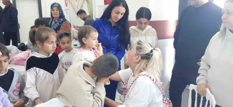 Samsat’ta Depremzede Çocuklar İçin Eğlence Programı Düzenlendi