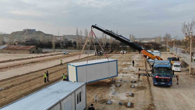 Bağcılar Belediyesi, Malatya’da Konteyner Kent Kuruyor