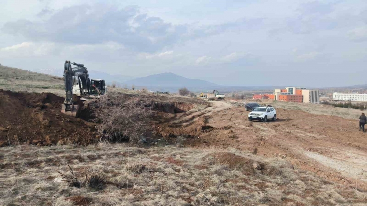 Doğanşehir’de Yapılacak Konutlar İçin Çalışmalar Başladı