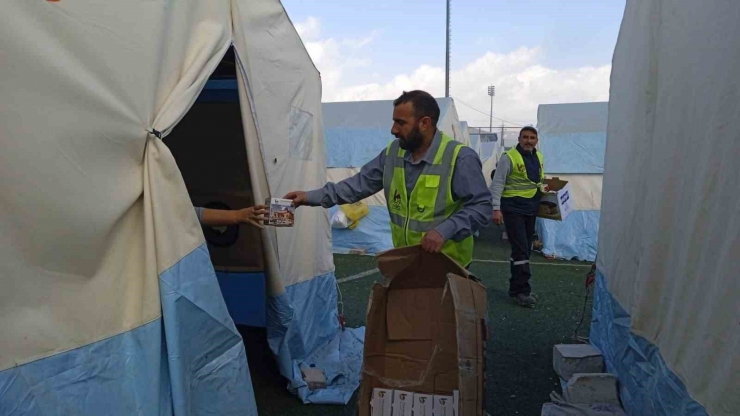 Adıyaman’da Depremzedelere Kandil Simidi