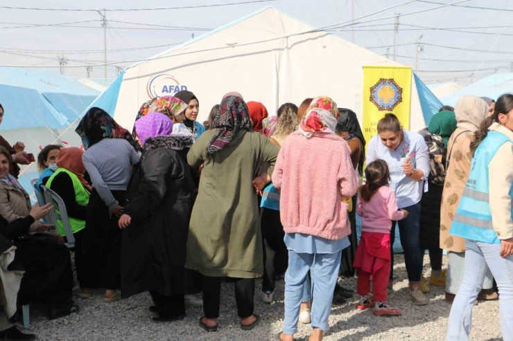 Deprem Bölgesinin Kadınları 8 Mart’ta Unutulmadı