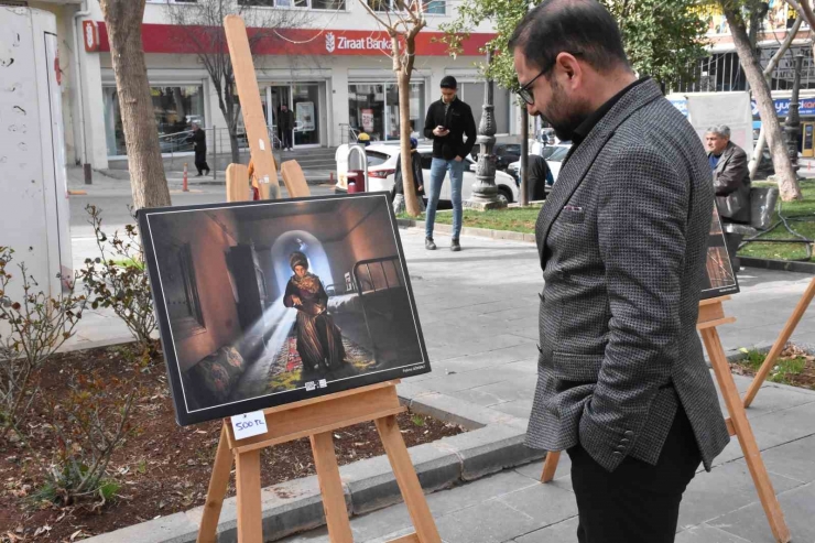 Kadınlar Gününde Depremzedeler Yararına Fotoğraf Sergisi