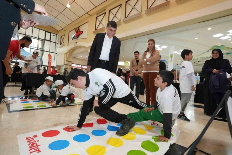 Akıl Ve Zeka Oyunları İle Bilimsel Etkinlikler Yoğun İlgi Gördü