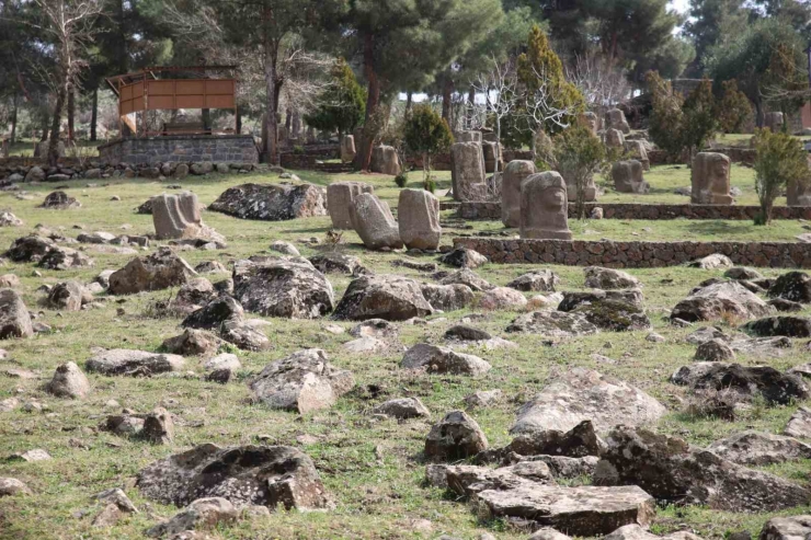 Hitit Heykelleri Depremden Hasarsız Kurtuldu