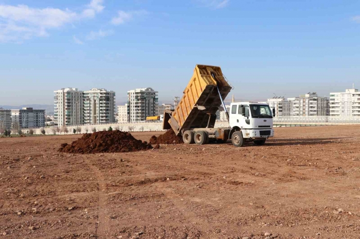 Şanlıurfa’da Yeni Park Çalışmaları Sürüyor