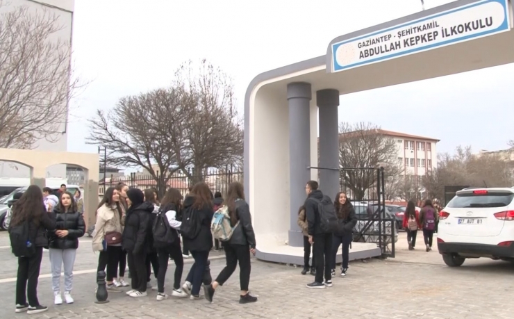 Depremden Etkilenen Gaziantep’te Okullar Açıldı