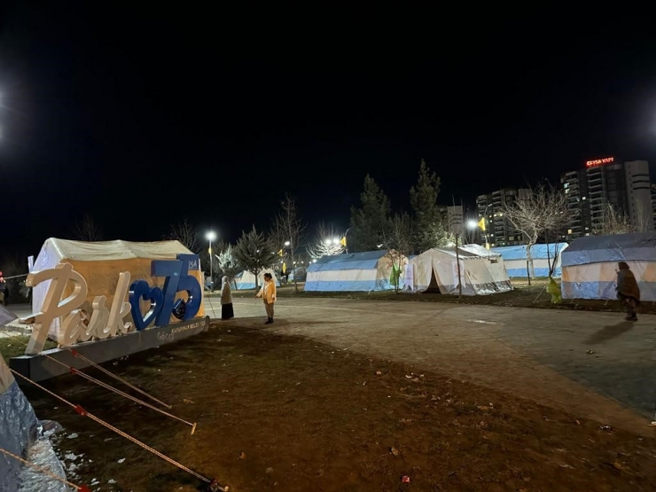 Diyarbakır’da Çadır Kentlerde 10 Bin Depremzede Ağırlandı