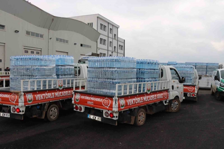 Şanlıurfa’da Vatandaşlara Hazır Su Dağıtımı Başladı