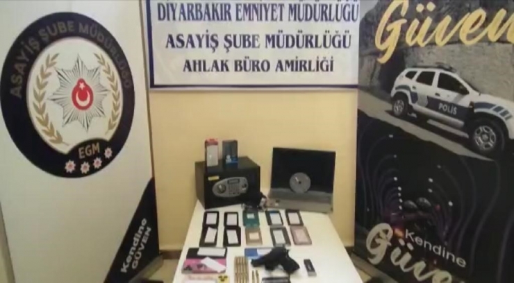 Diyarbakır’da Fuhuştan Gözaltına Alınan 7 Şüpheliden 4’ü Tutuklandı