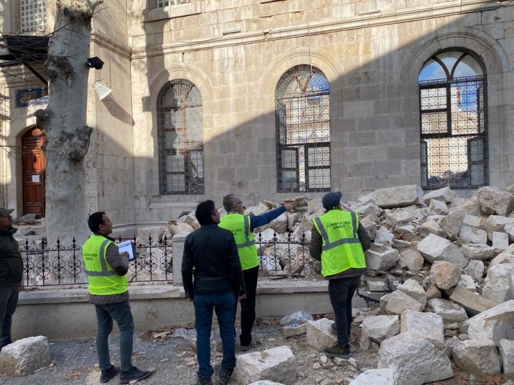 Depremde Yıkılan Asırlık Teze Cami Restore Edilecek