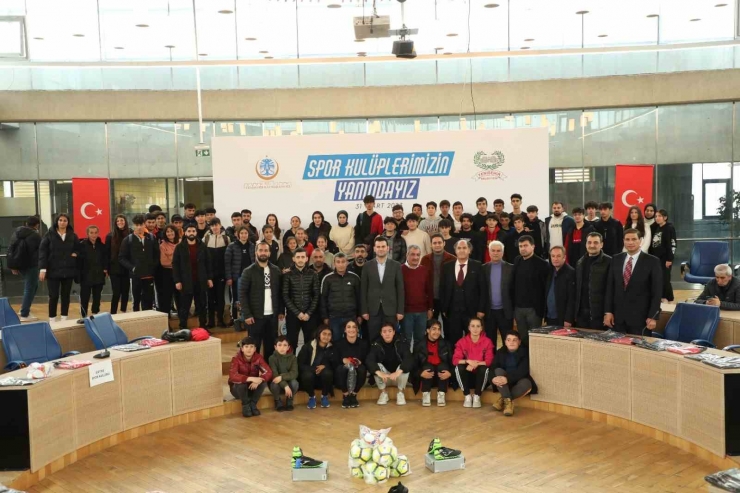 Yenişehir’den Amatör Spor Kulüplerine Destek