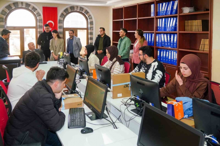 ‘genç Start-up Diyarbakır’ Eğitimleri Başladı