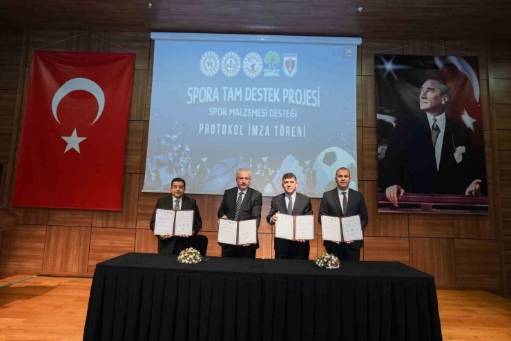 Fadıloğlu’ndan Eğitim Ve Spora Tam Destek