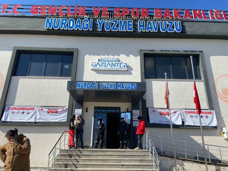 Sosyal Marketler Depremzedelerin İhtiyaçlarını Karşılıyor