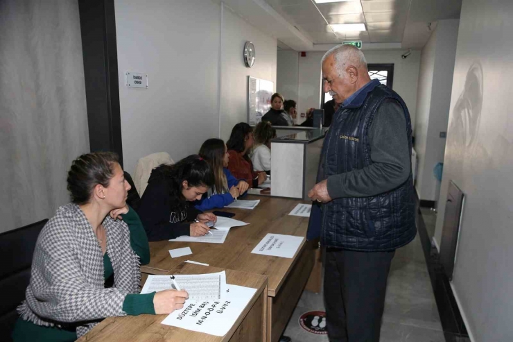 Gaziantep’te Üretilen 100 Bin Bisikletin Dağıtımı Sürdürüyor