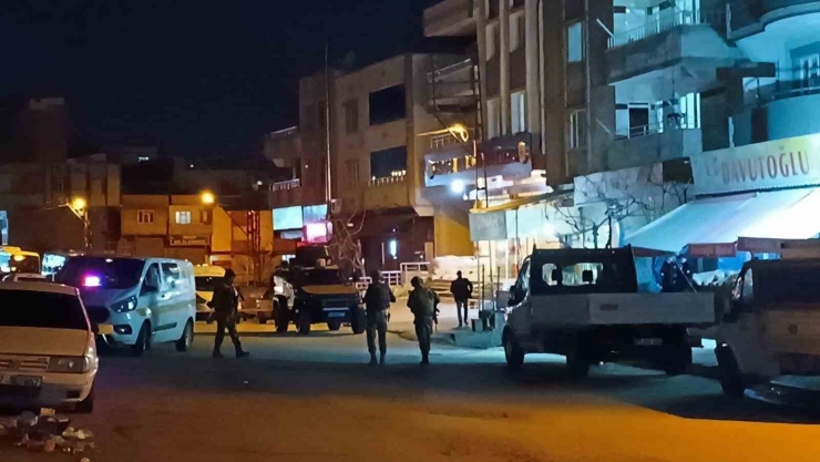 Tartışma Sırasında Polisi Öldüren Baba Ve Oğlu Tutuklandı