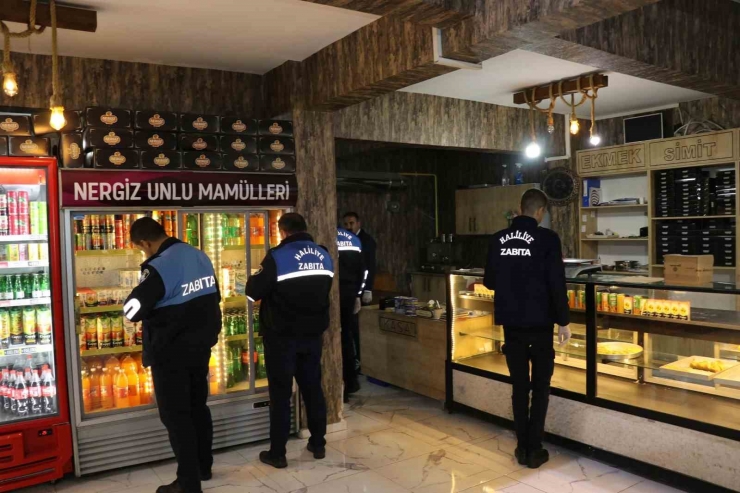 Fırın Ve Marketlere "ramazan" Baskını