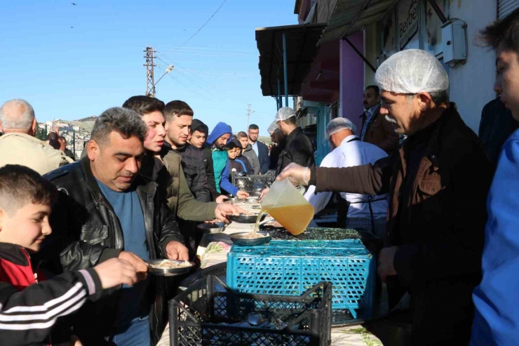 Şanlıurfa’da 5 Bin Kişiye Tirit İkramı