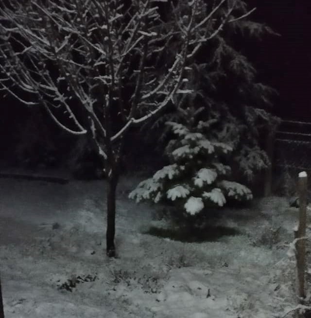 Malatya’ya Nisan Ayı Yağan Kar Şaşırttı