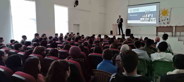 Dicle Elektrik, Geleceğin Mühendis Ve Teknikerlerine Kariyer Fırsatlarını Eğitimle Sunuyor