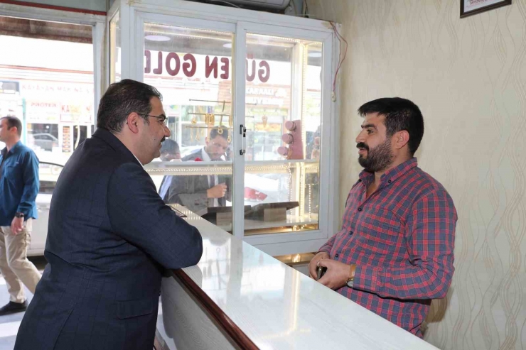 Canpolat Esnaf Ve Vatandaşlarla Bir Araya Gelmeye Devam Ediyor