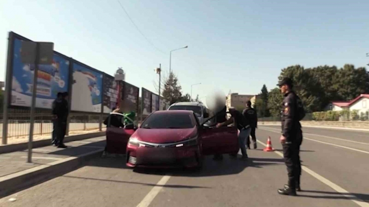 Gaziantep’te Çok Sayıda Ruhsatsız Silah Ele Geçirildi: 145 Kişi Tutuklandı